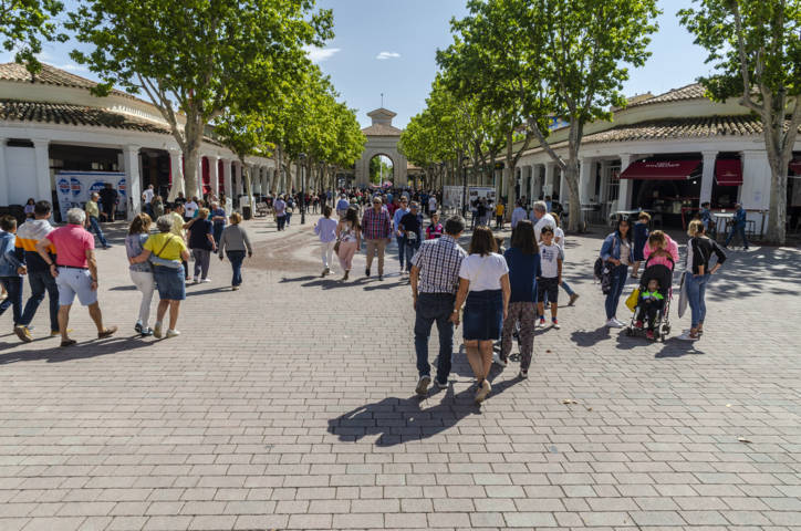 Albacete 52 - recinto ferial.jpg